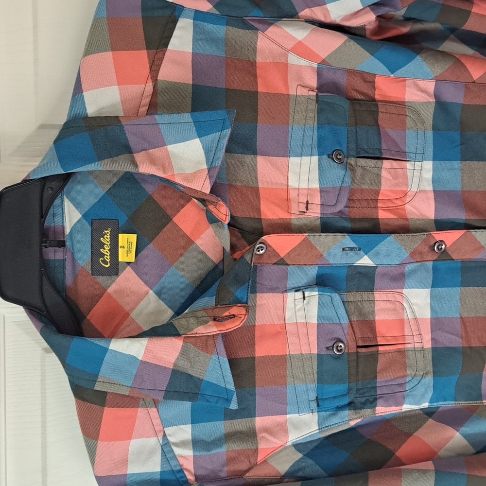 Cabela's plaid button down shacket - small long sleeve - Picture 3 of 6